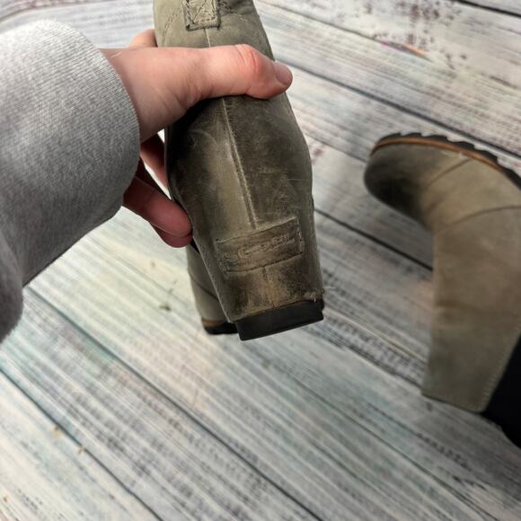 Sorel Lea Hidden Wedge Chelsea Booties Grey Leather 8 - Picture 4 of 5